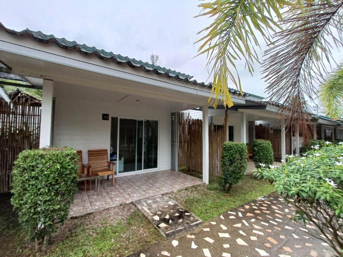 Smile Resort Koh Mook Exterior photo